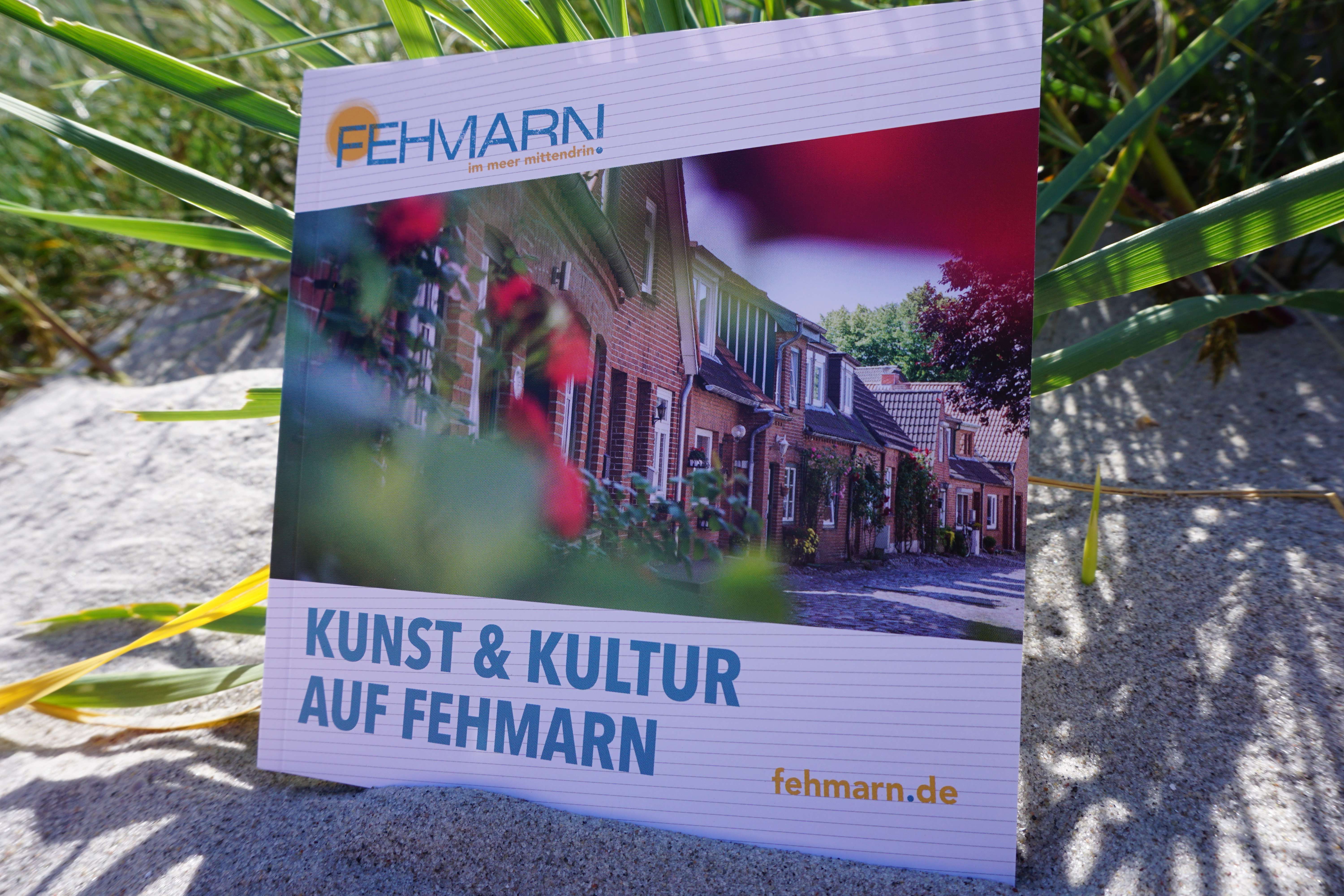 Kunst- und Kulturbroschüre des Tourismus-Service Fehmarn