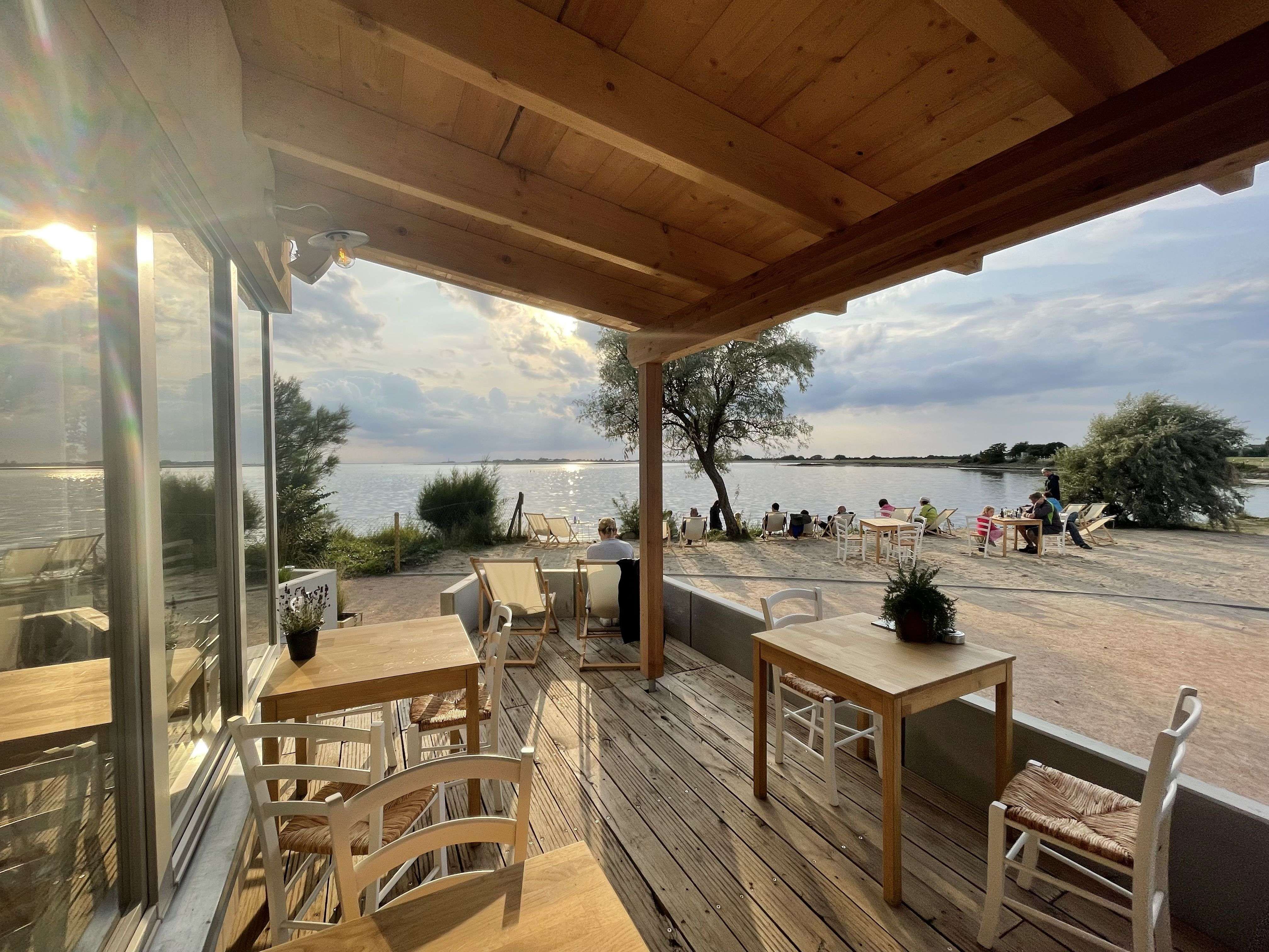 Café Lütten in Lemkenhafen auf Fehmarn