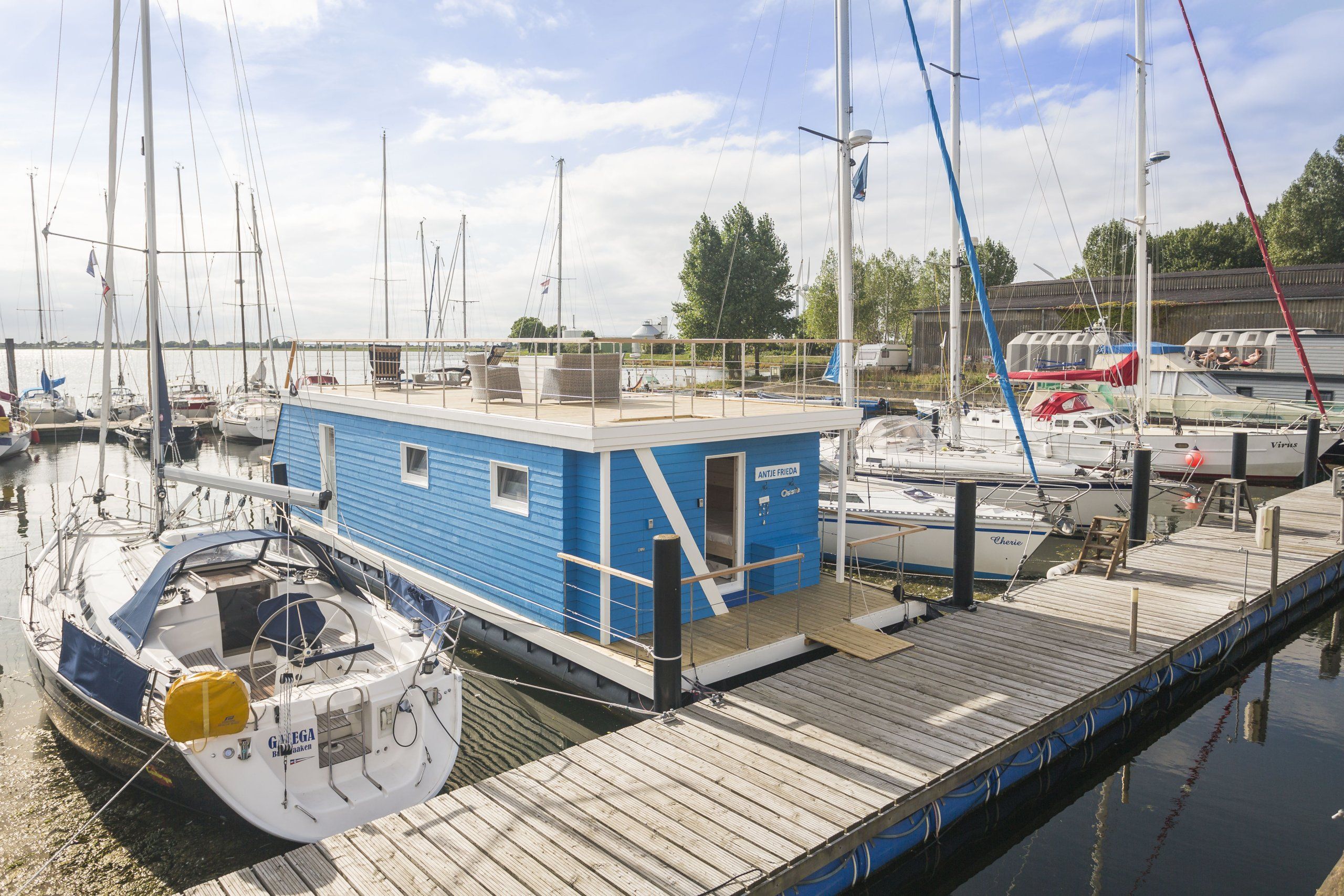 Hausboot Antje Frieda