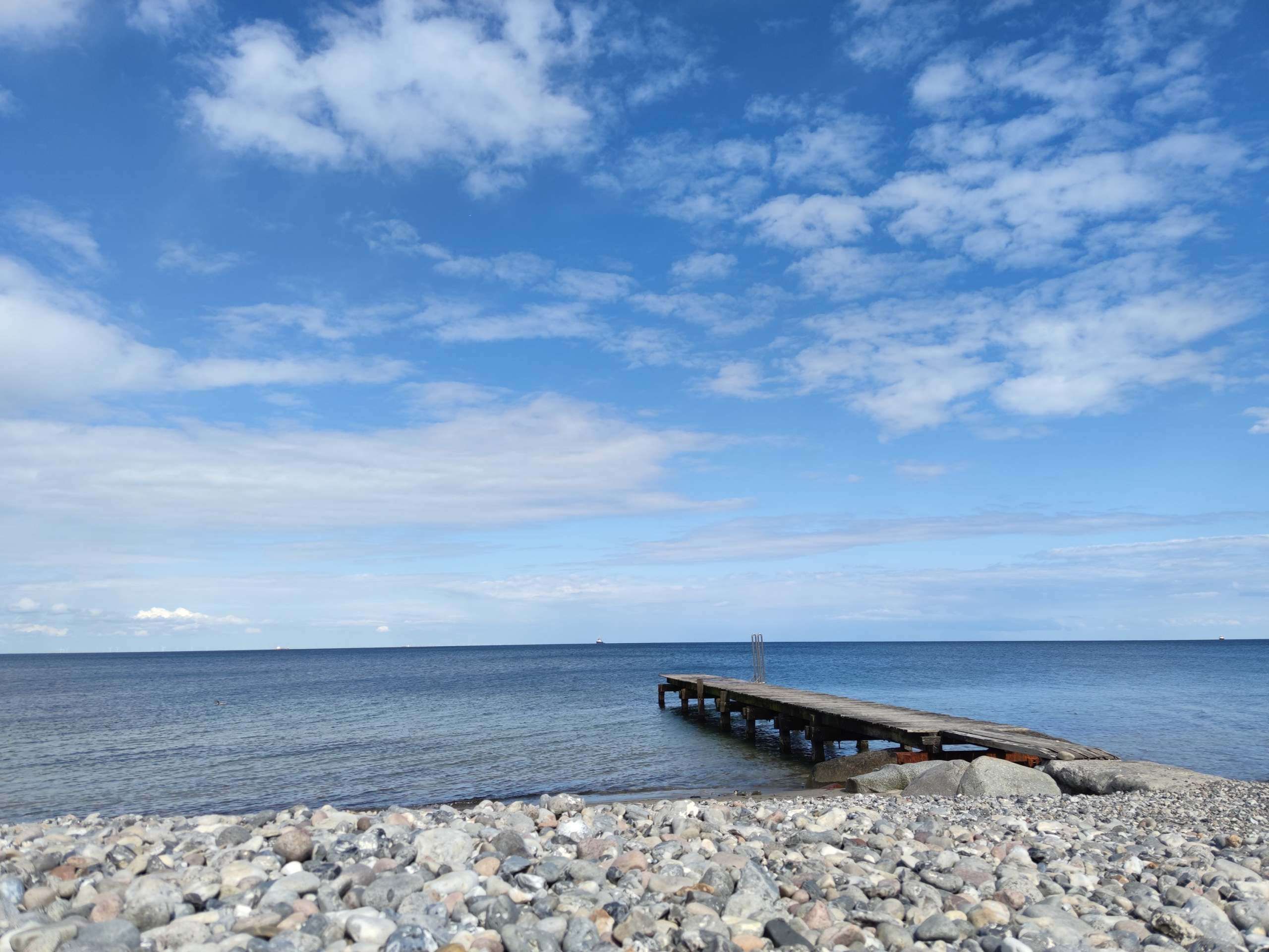 Steg am Strand von Marienleuchte auf Fehmarn