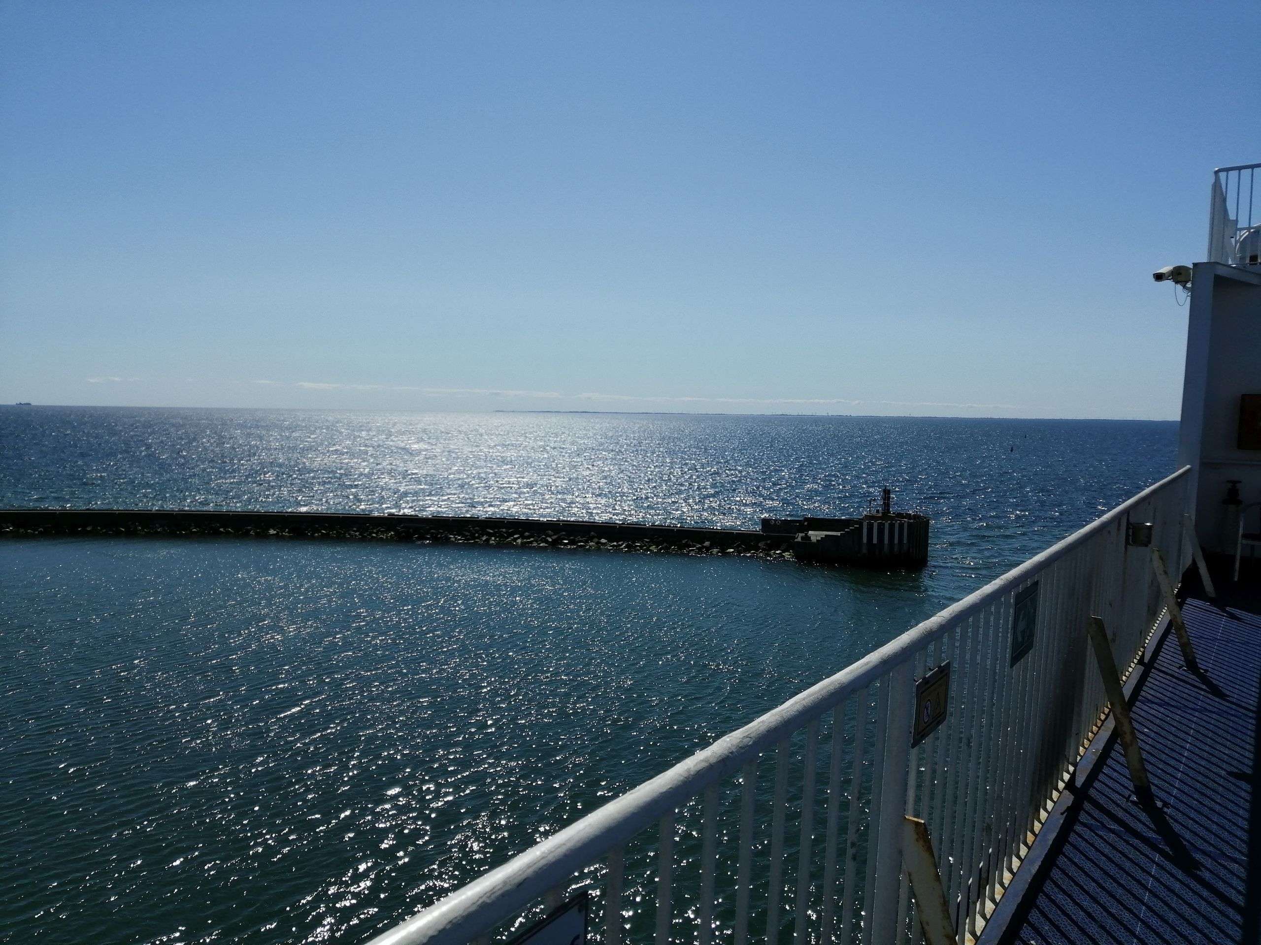 Fährfahrt von Puttgarden auf Fehmarn nach Rödby in Dänemark