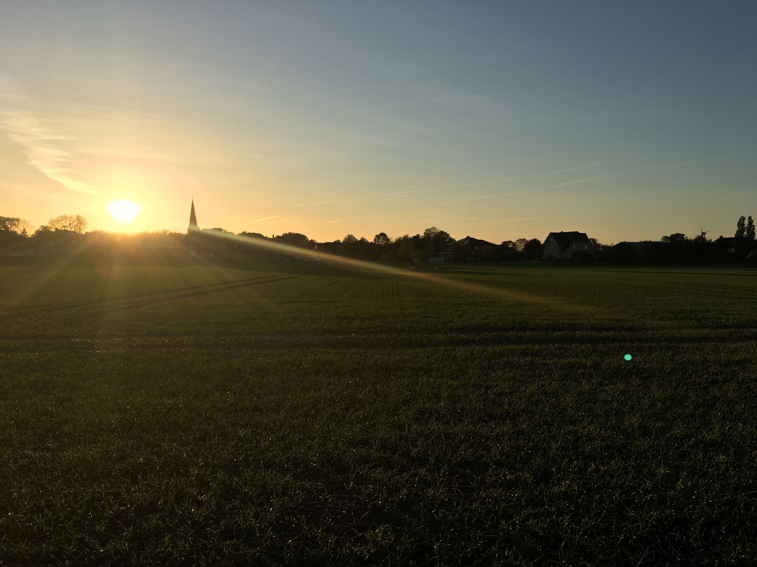 Petersdorf im Sonnenuntergang auf Fehmarn 